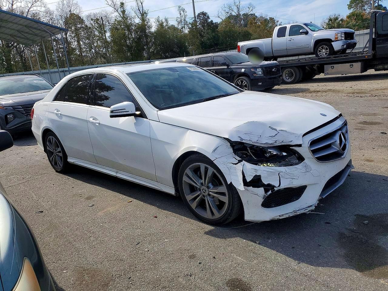 2014 MERCEDES-BENZ E-Class