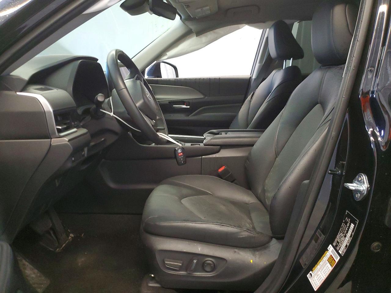 2025 TOYOTA HIGHLANDER