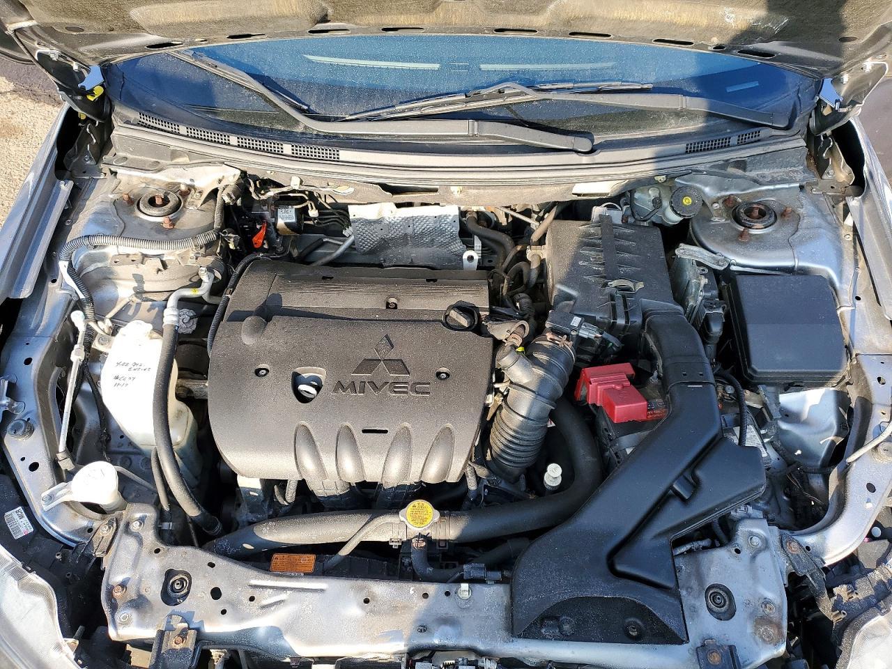 2013 MITSUBISHI LANCER