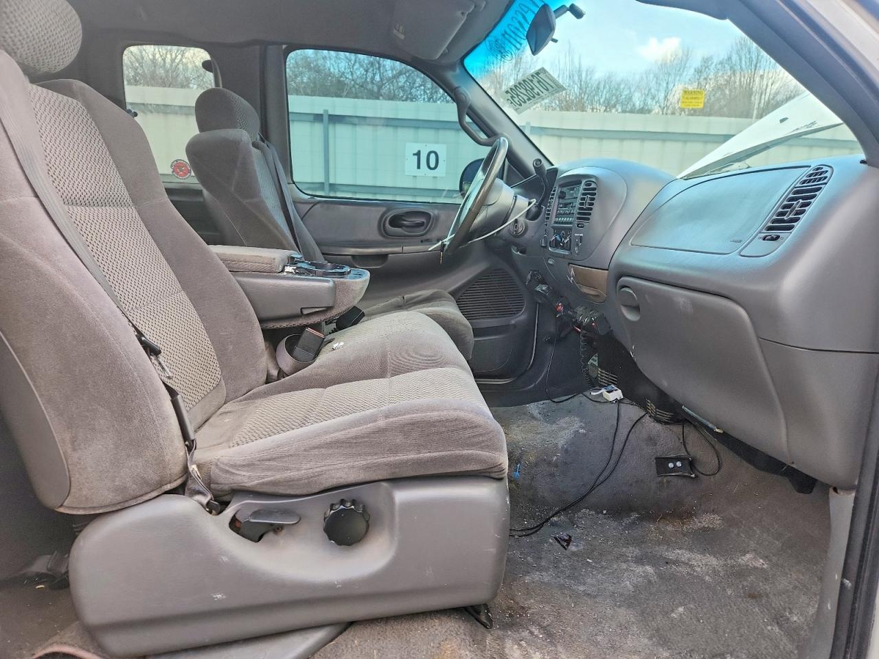 2002 FORD F-150 Lightning