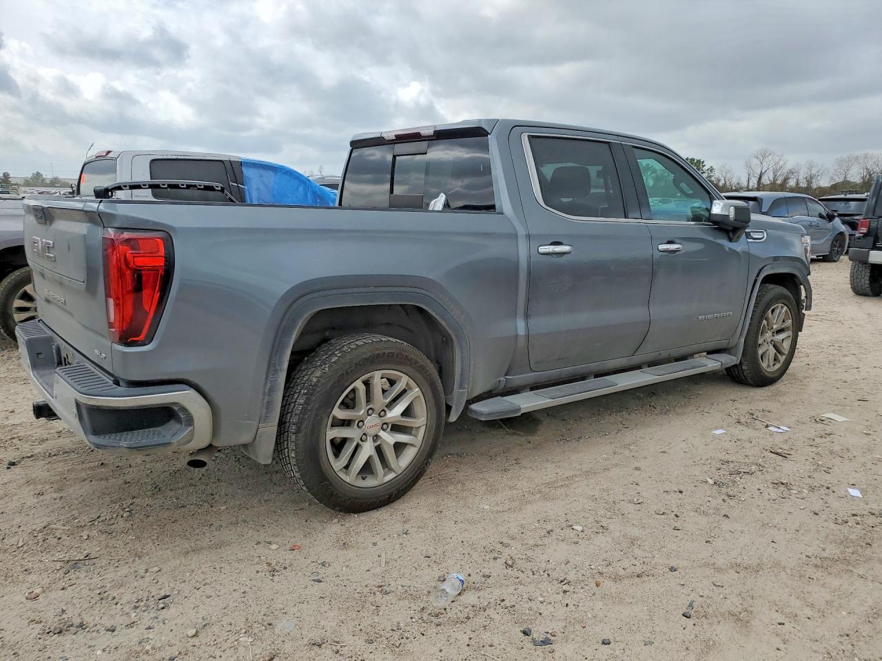 2021 GMC Sierra