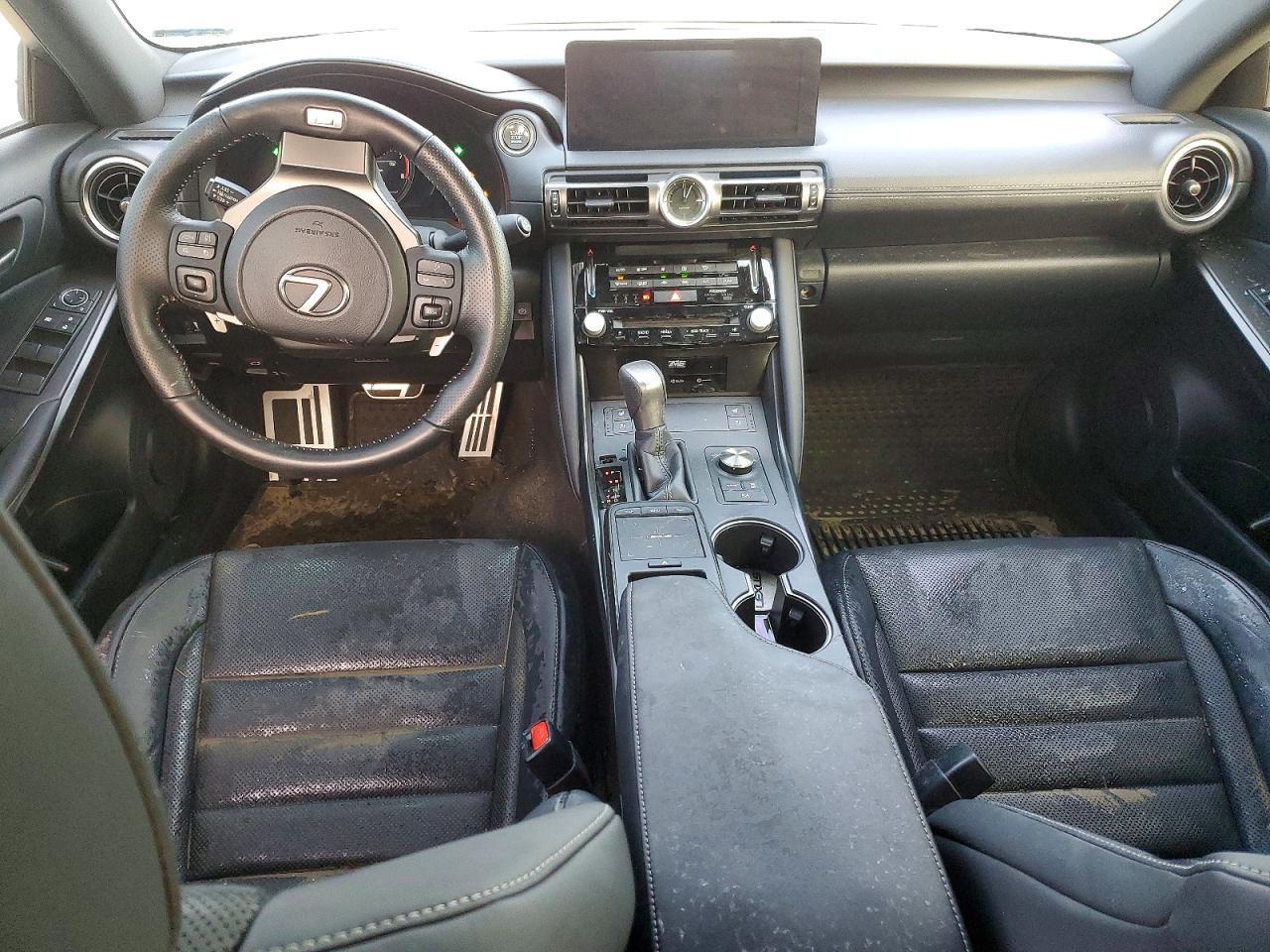 2021 LEXUS IS 350