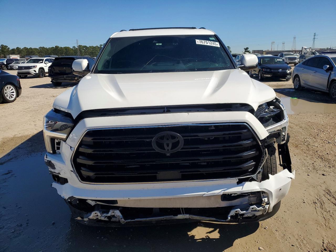 2025 TOYOTA Sequoia