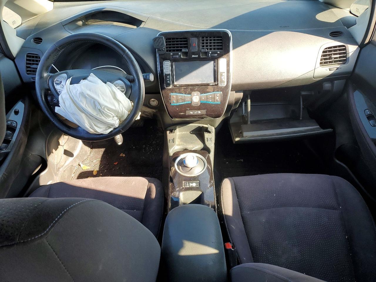 2014 NISSAN LEAF