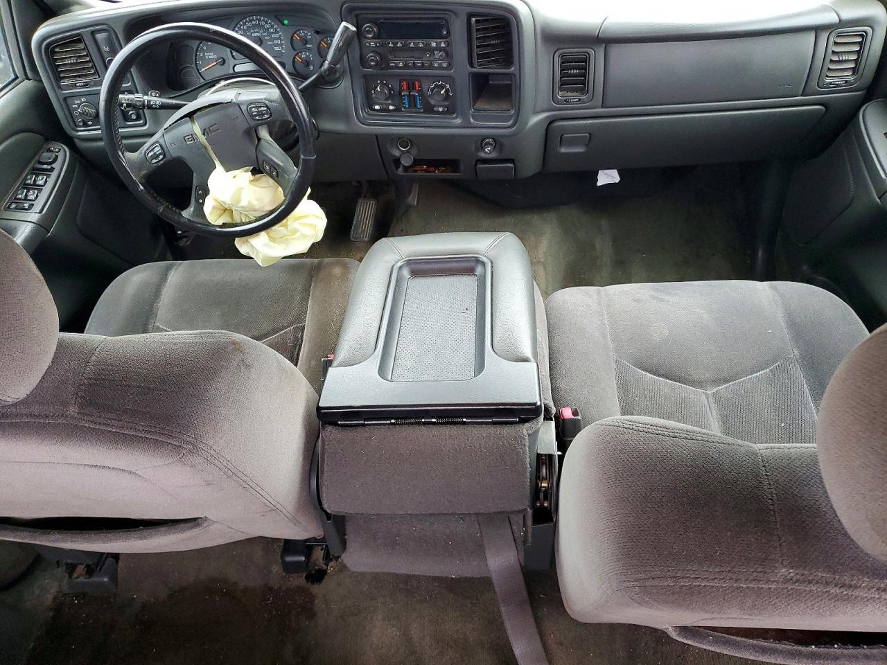 2005 GMC Sierra