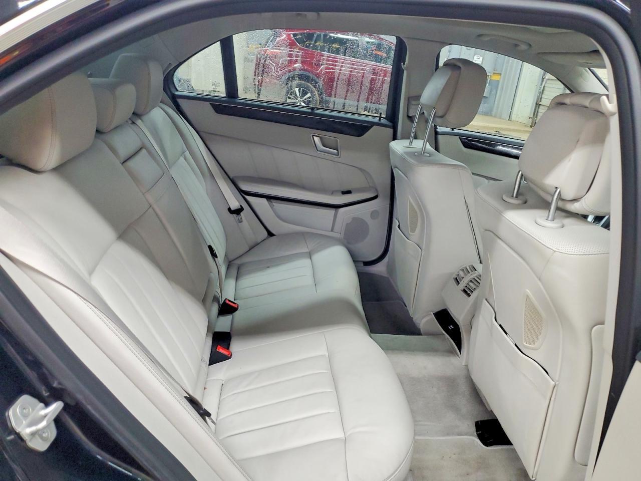2016 MERCEDES-BENZ E-Class
