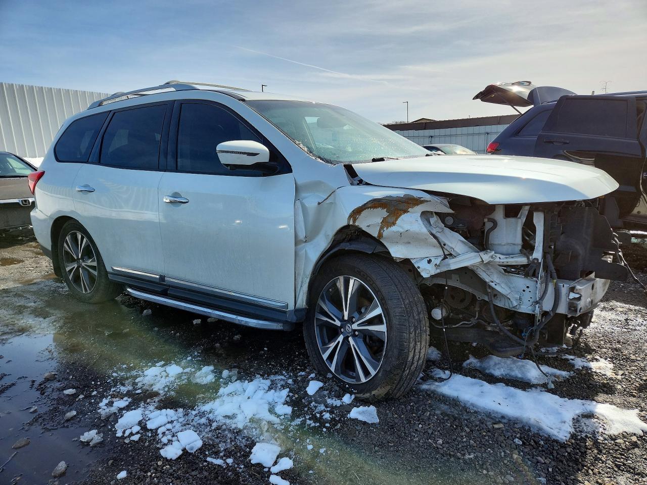 2018 NISSAN PATHFINDER