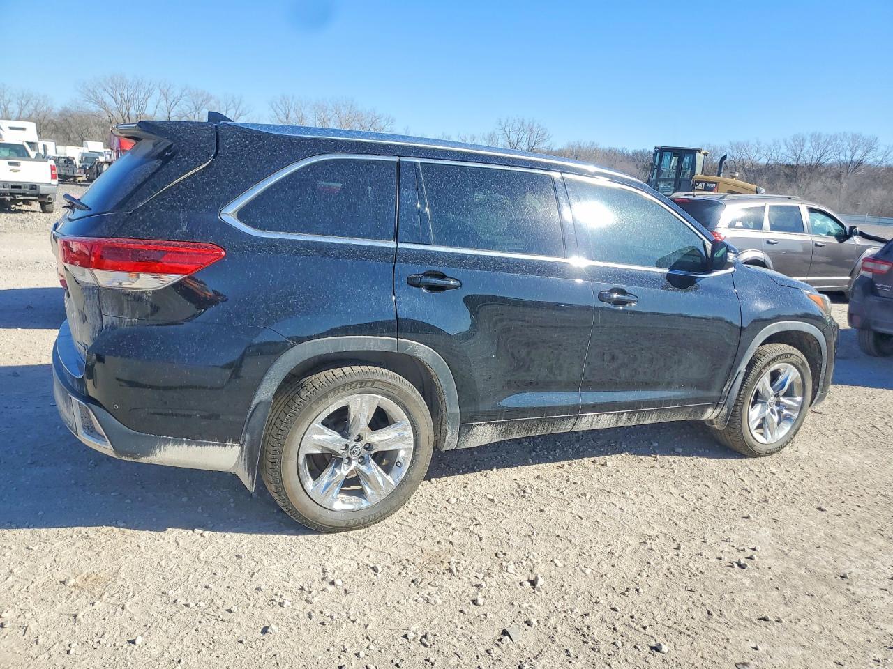 2019 TOYOTA HIGHLANDER