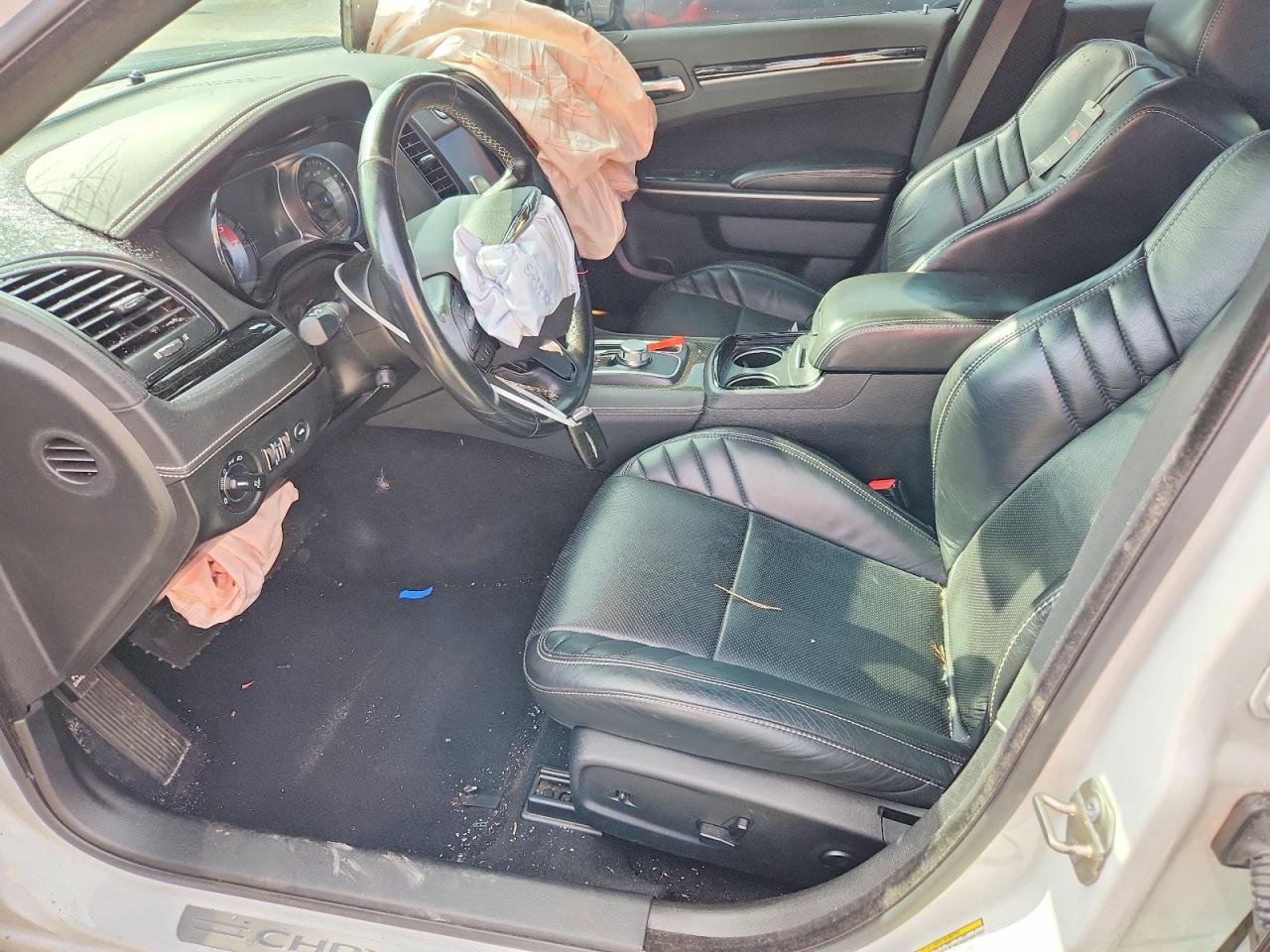 2023 CHRYSLER 300