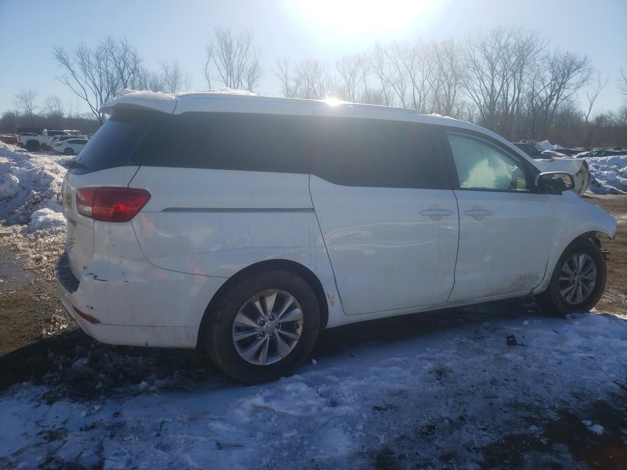 2016 KIA SEDONA
