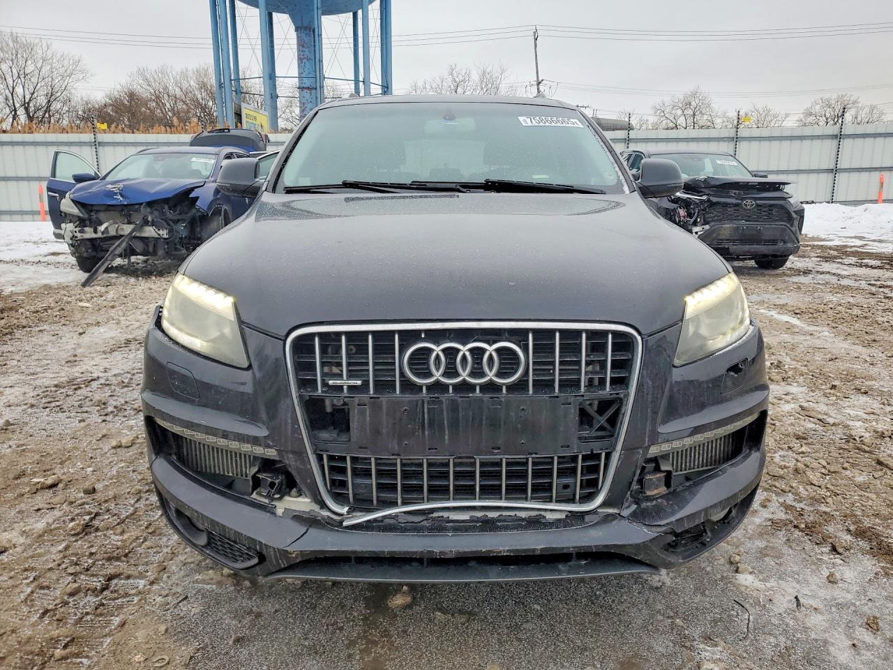 2010 AUDI Q7