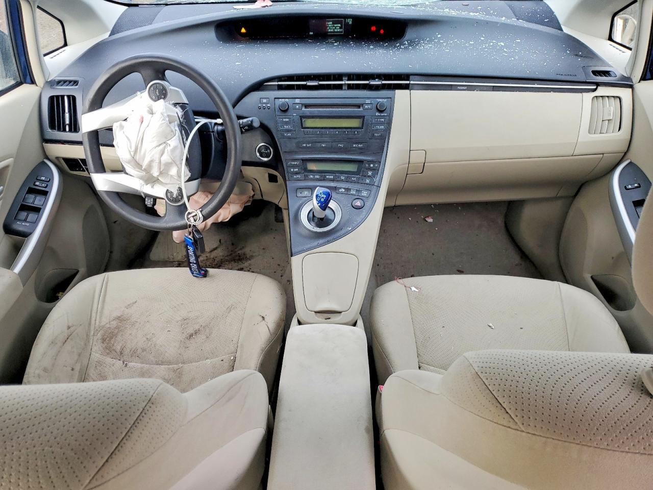 2010 TOYOTA PRIUS