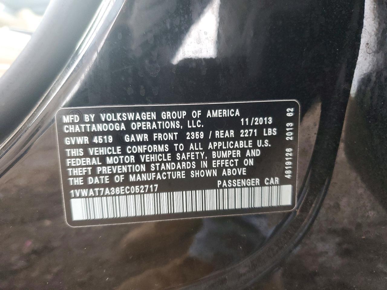 2014 VOLKSWAGEN Passat