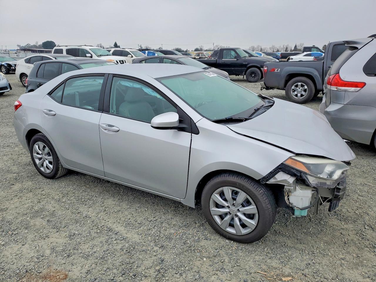 2016 TOYOTA COROLLA
