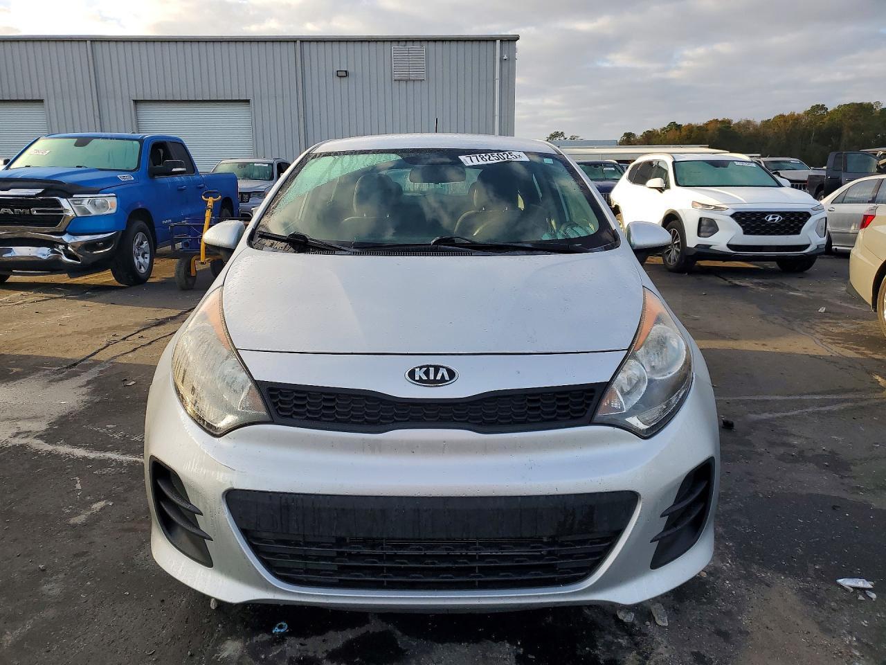 2016 KIA RIO
