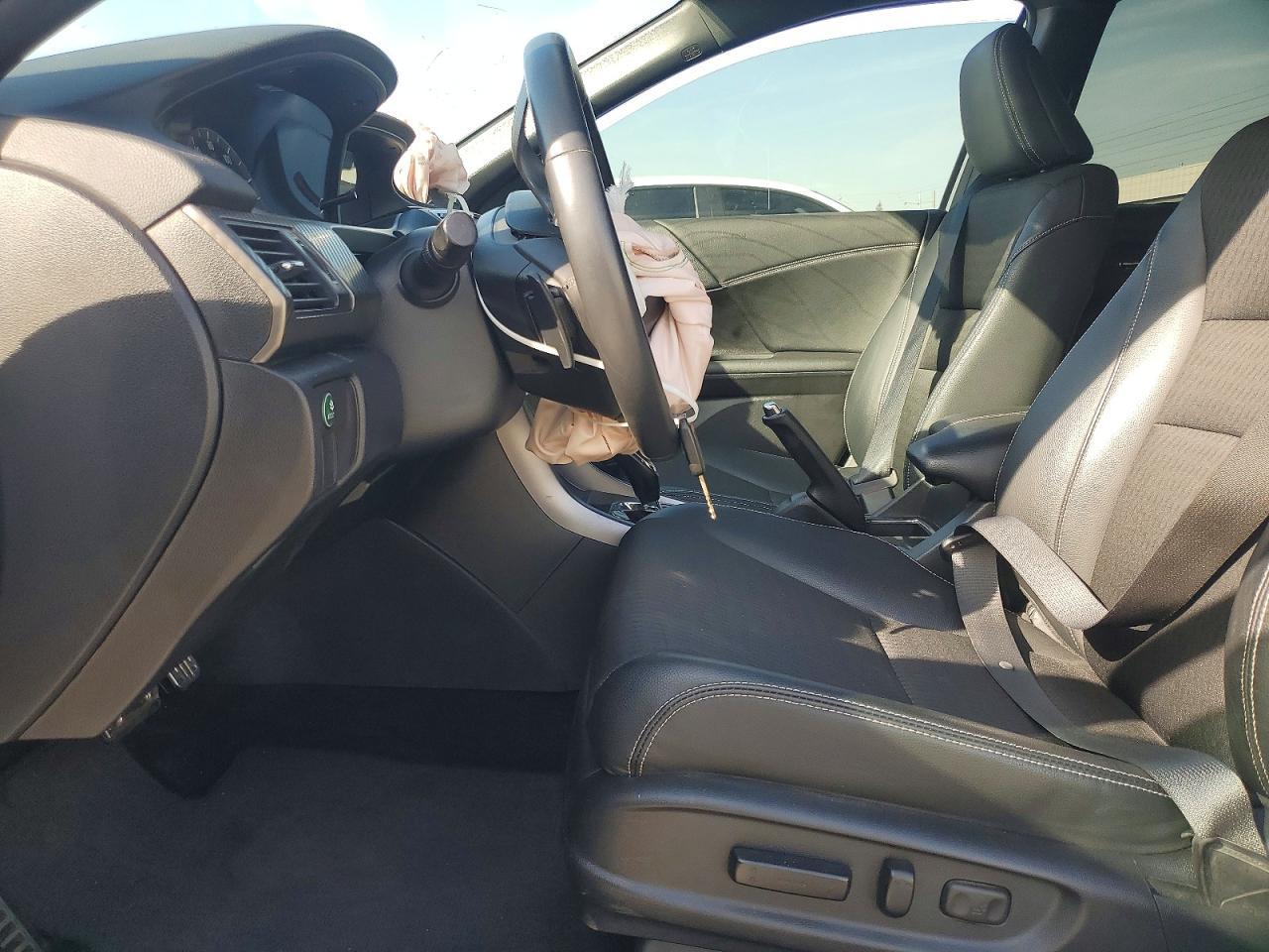 2017 HONDA ACCORD