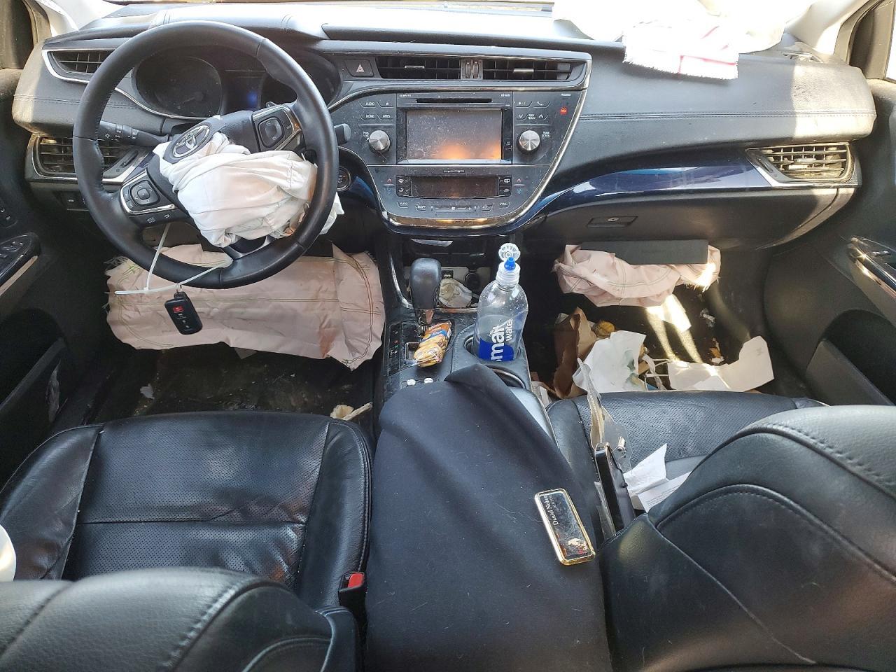 2015 TOYOTA Avalon
