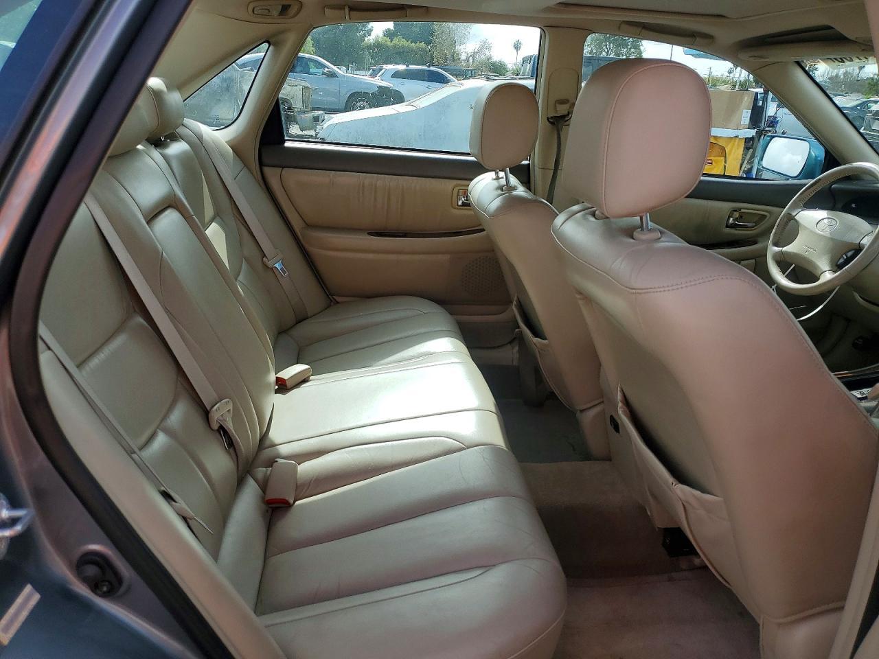 2000 TOYOTA Avalon