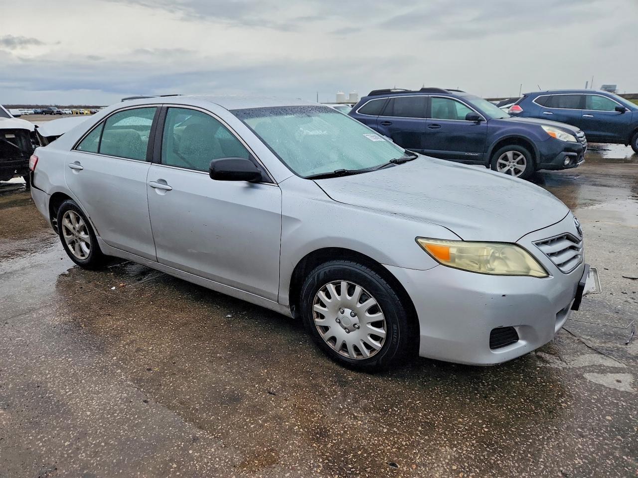 2010 TOYOTA CAMRY