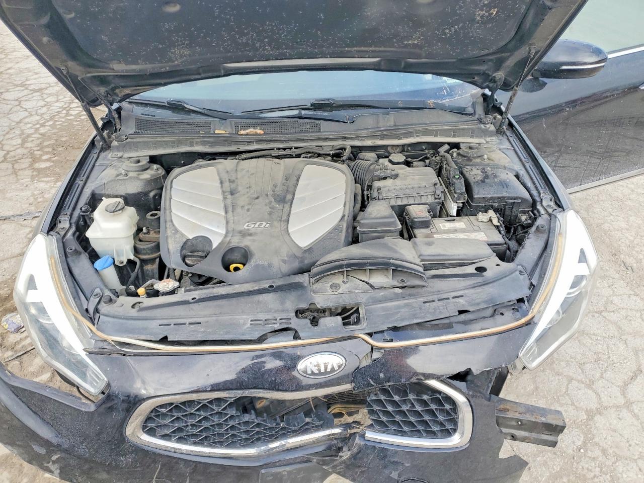 2015 KIA Cadenza