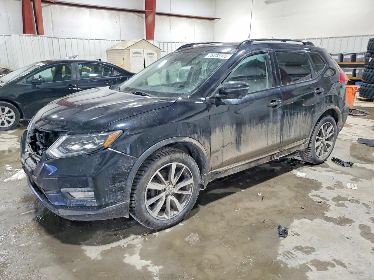 2017 NISSAN ROGUE