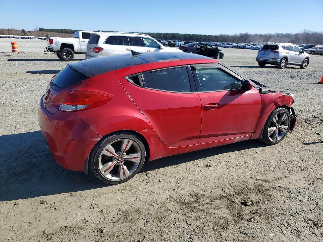 2013 HYUNDAI VELOSTER