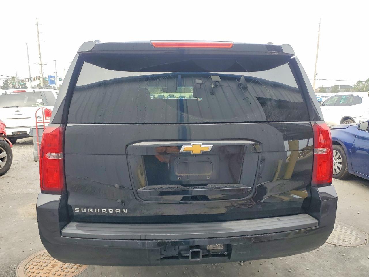 2015 CHEVROLET Suburban