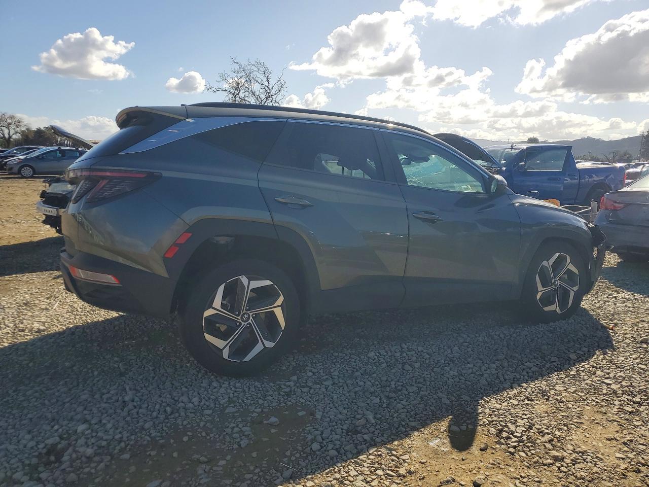 2022 HYUNDAI TUCSON