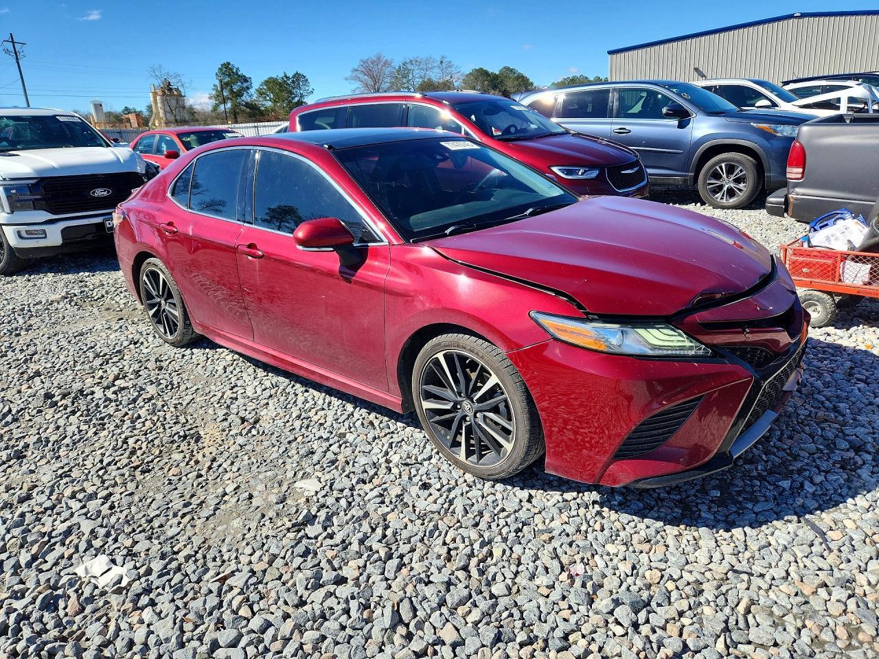 2018 TOYOTA CAMRY