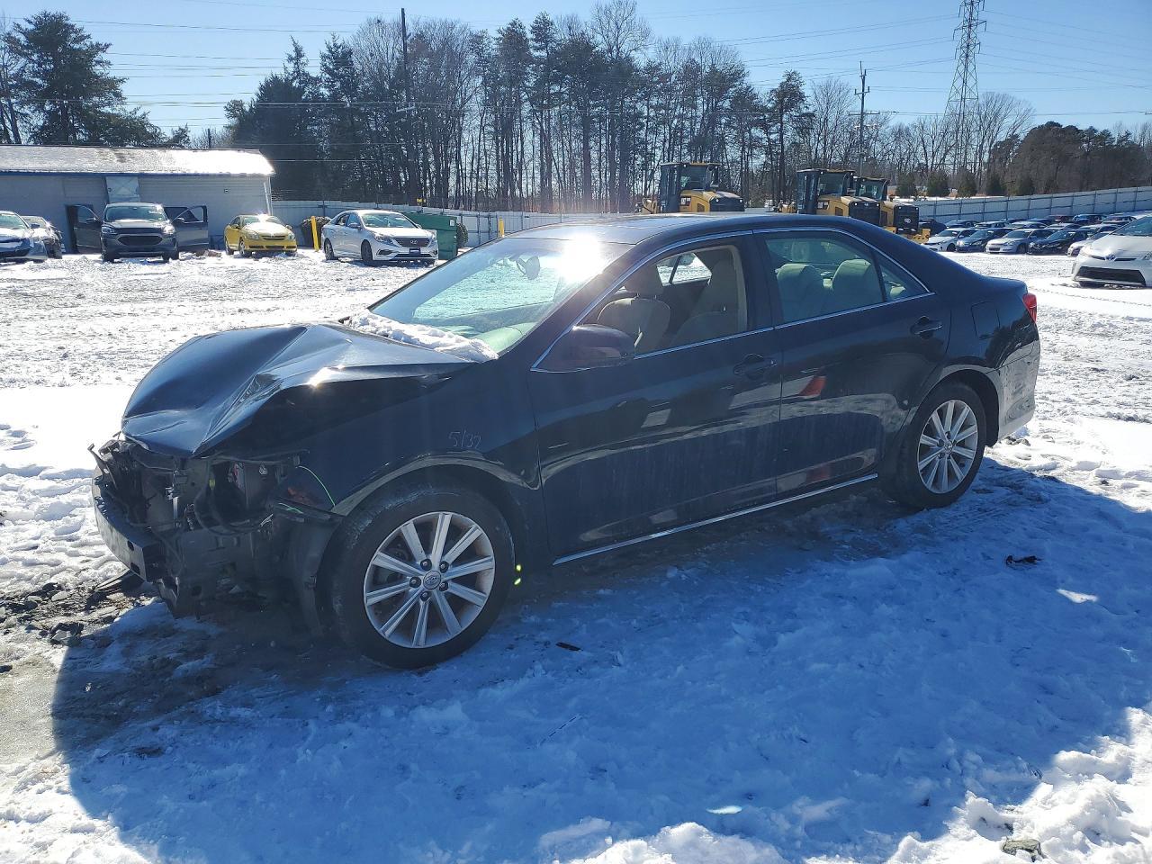 2013 TOYOTA CAMRY