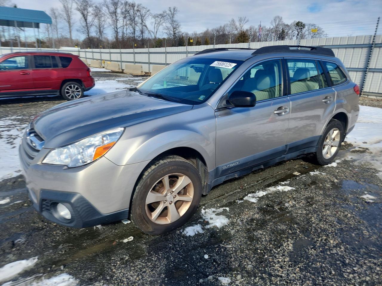 2014 SUBARU Outback