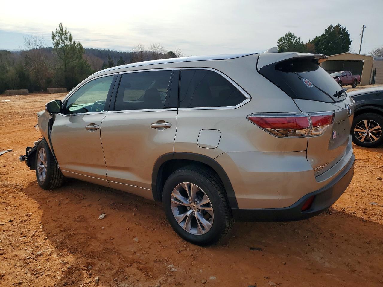 2015 TOYOTA HIGHLANDER