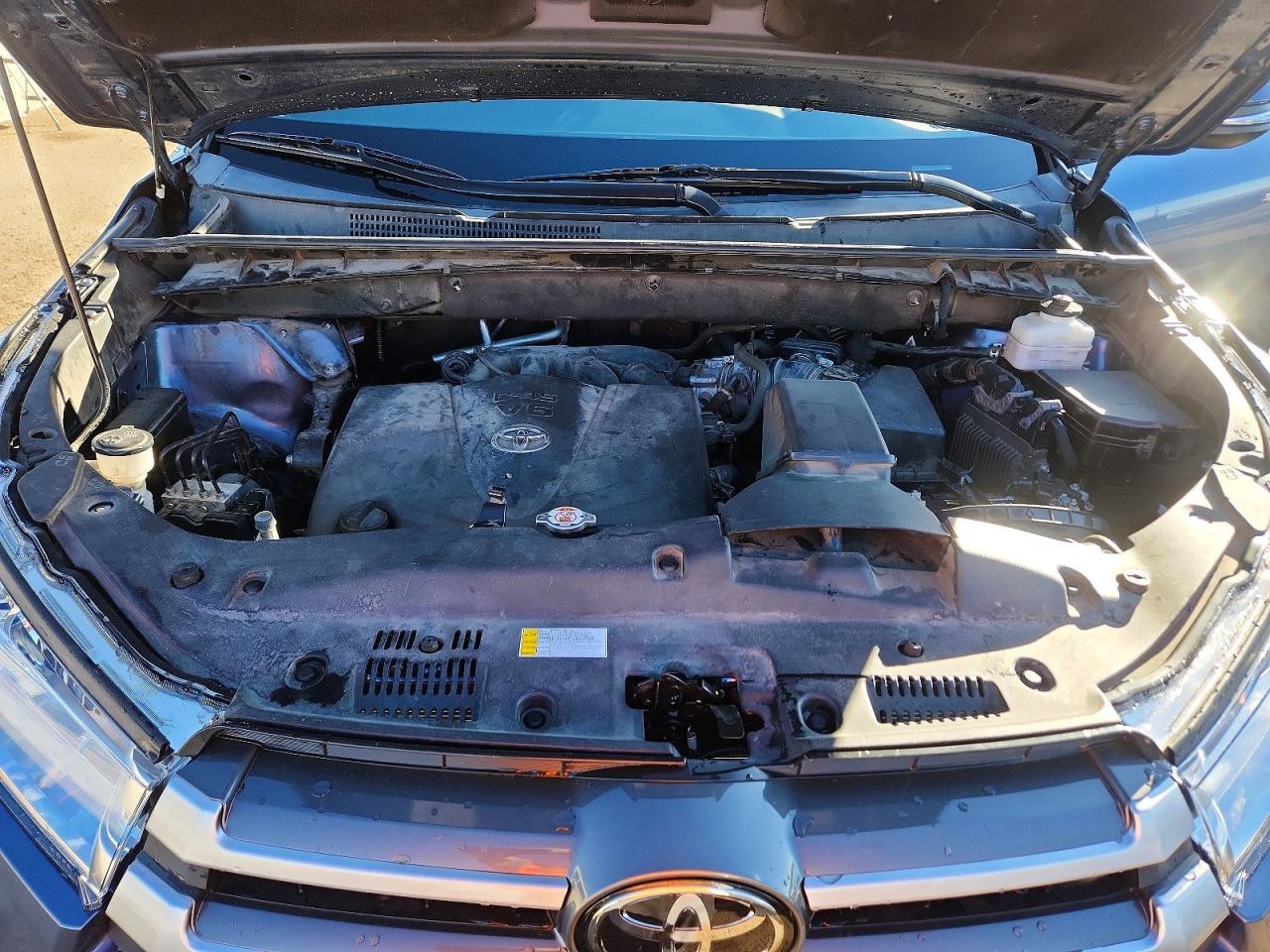 2019 TOYOTA HIGHLANDER