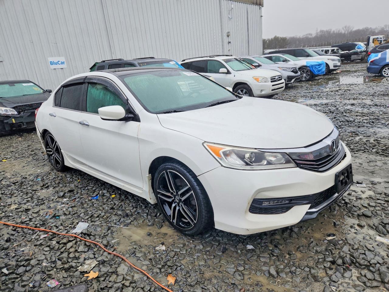 2017 HONDA ACCORD