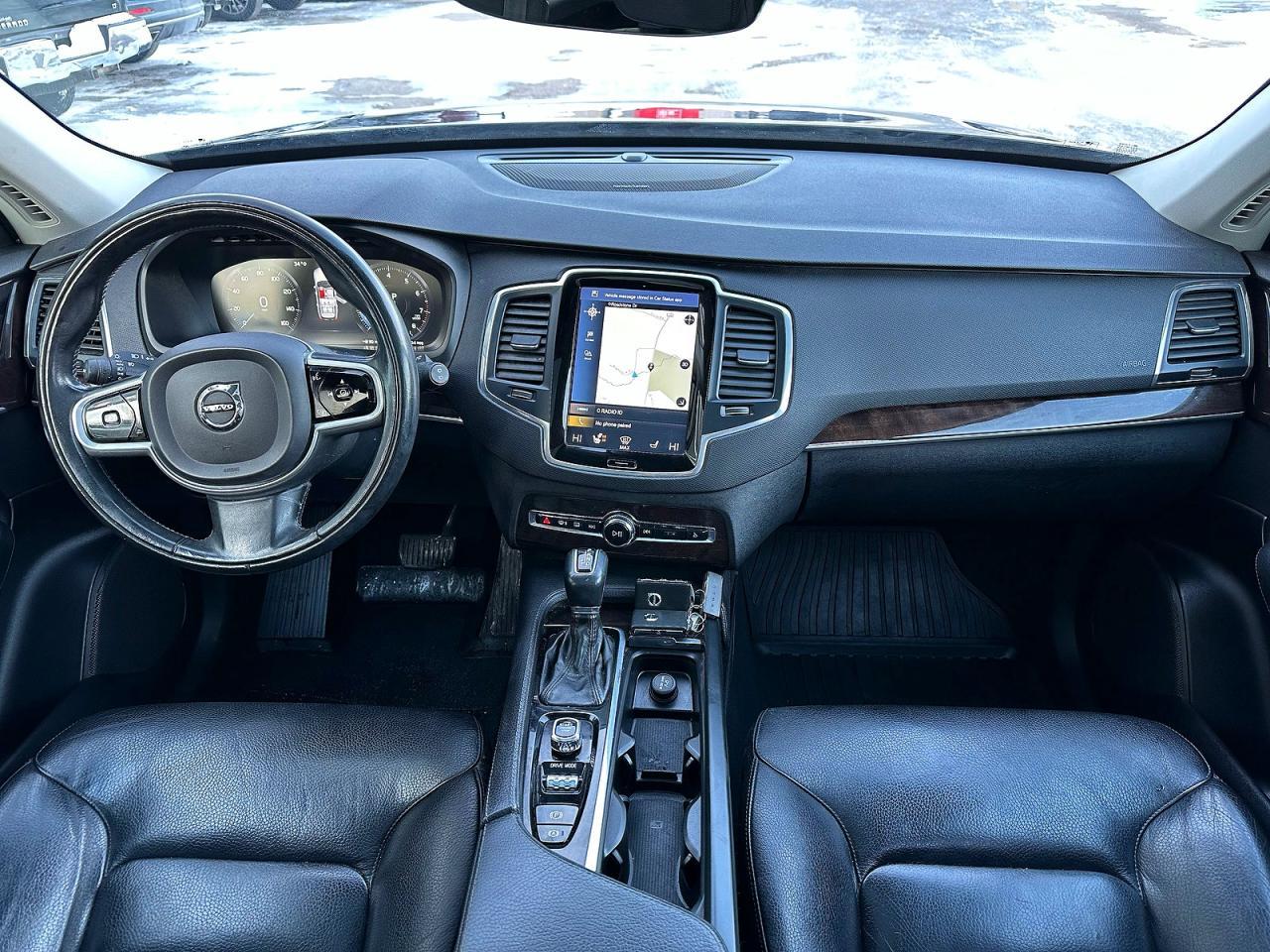 2019 VOLVO XC90