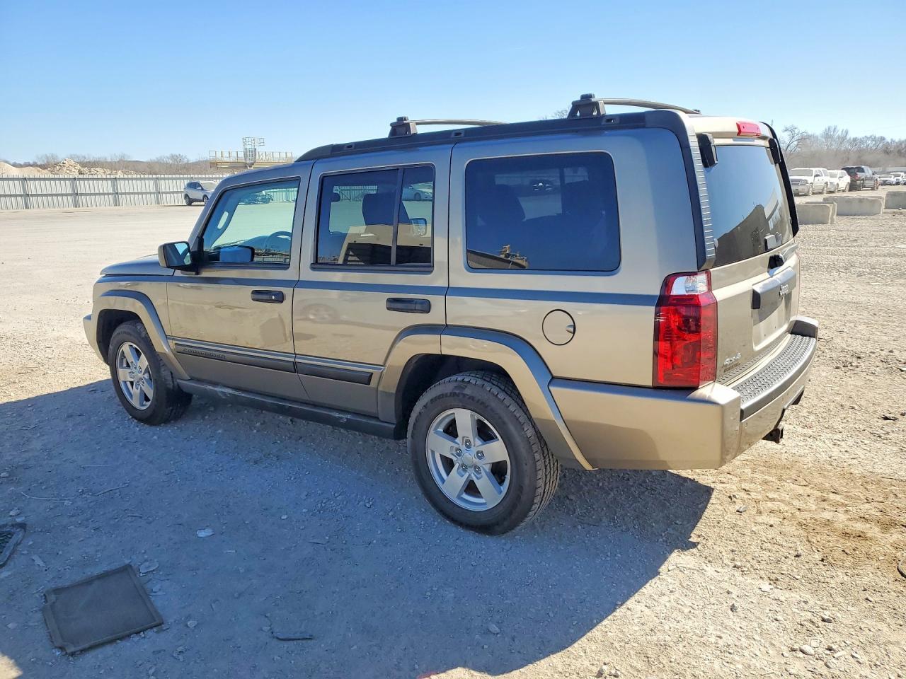 2006 JEEP Commander
