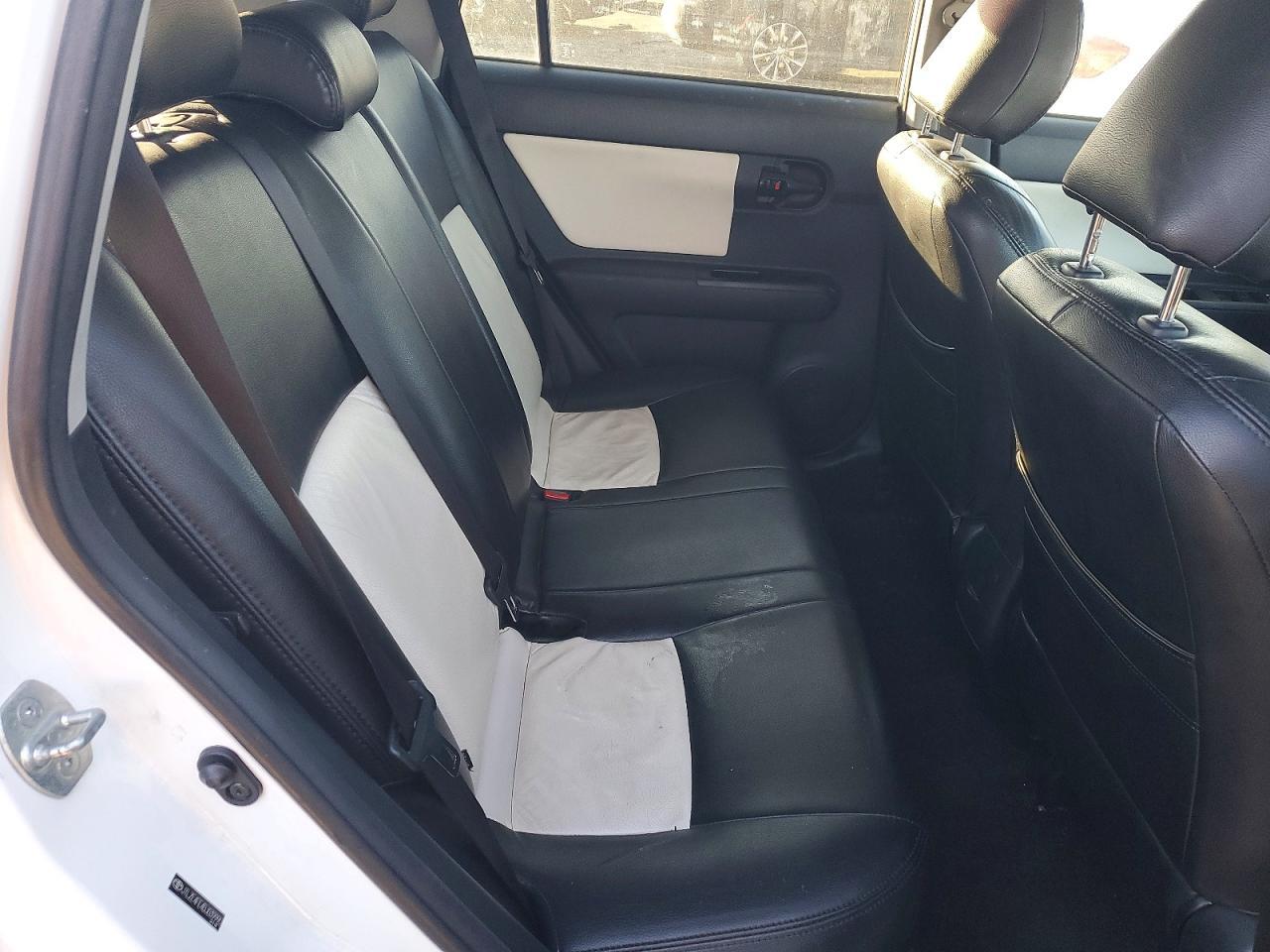 2013 SCION xB