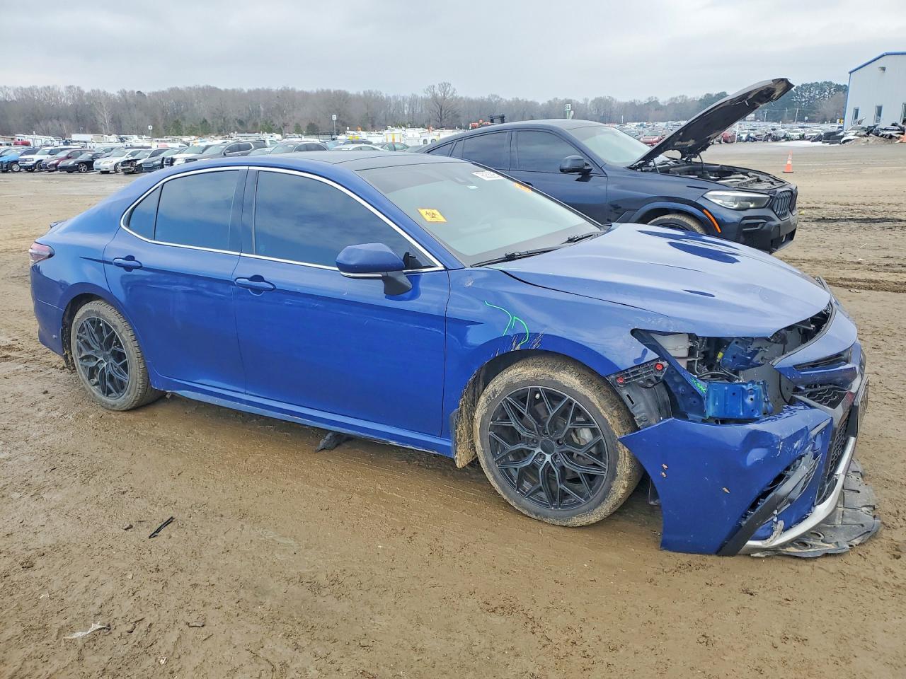 2023 TOYOTA CAMRY