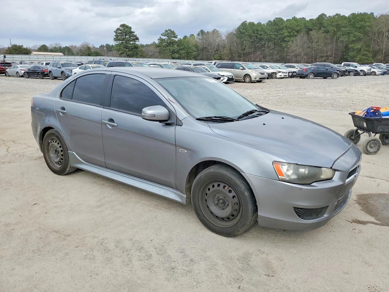 2015 MITSUBISHI LANCER