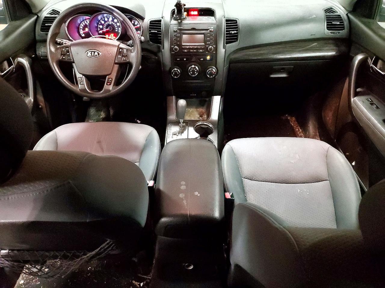 2013 KIA SORENTO