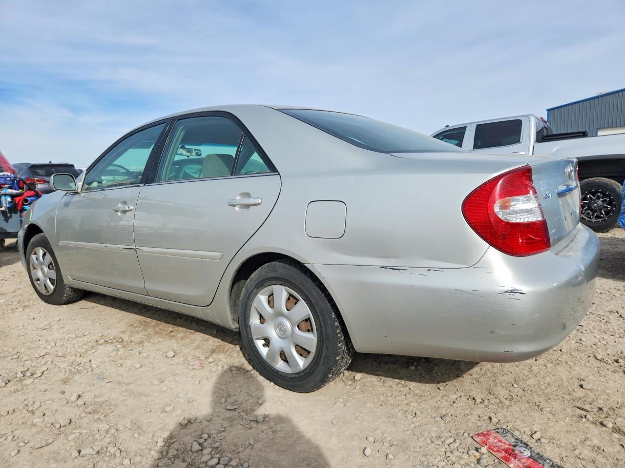 2002 TOYOTA CAMRY