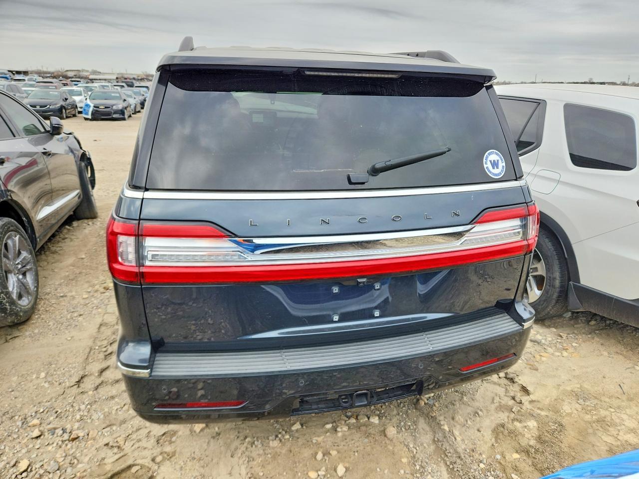 2021 LINCOLN Navigator