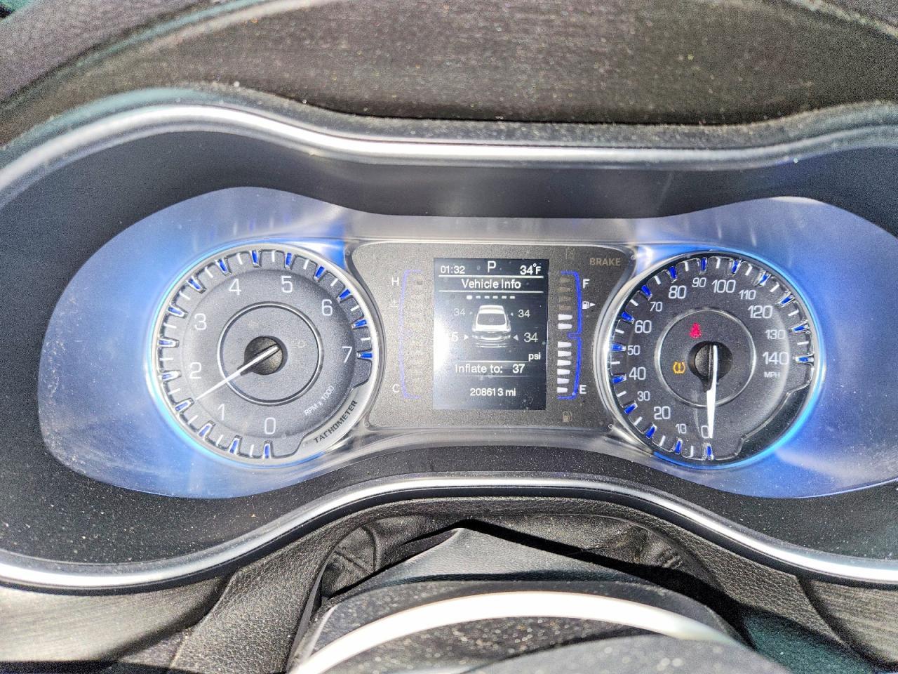 2015 CHRYSLER 200