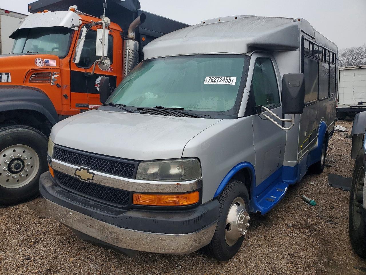 2012 CHEVROLET Express 3500