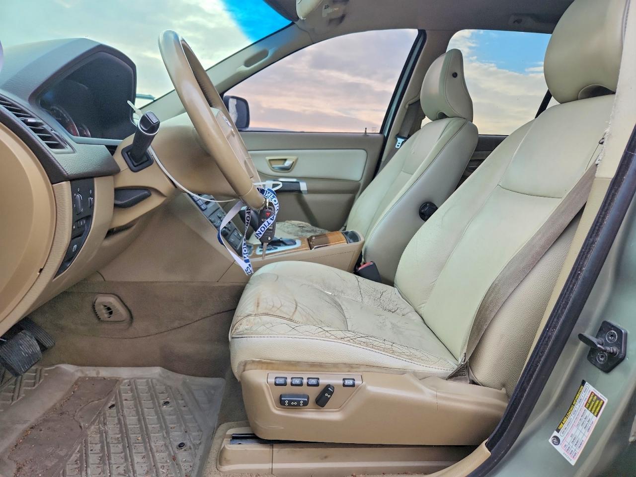 2008 VOLVO XC90