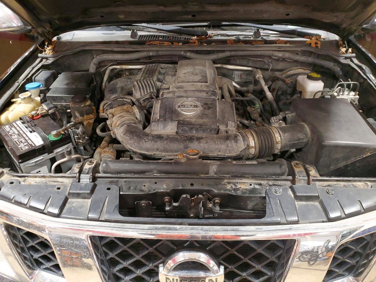 2012 NISSAN Frontier