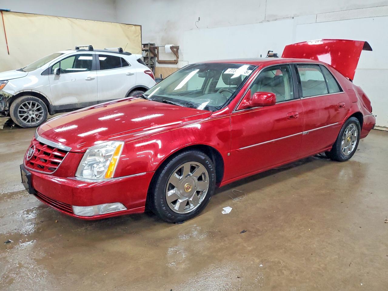 2010 CADILLAC DTS