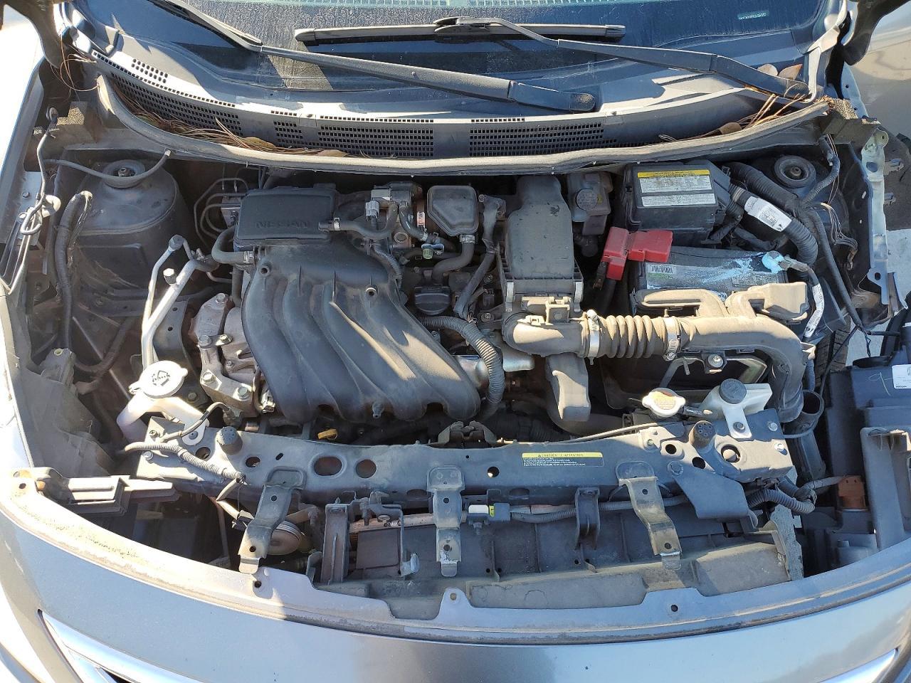 2016 NISSAN VERSA