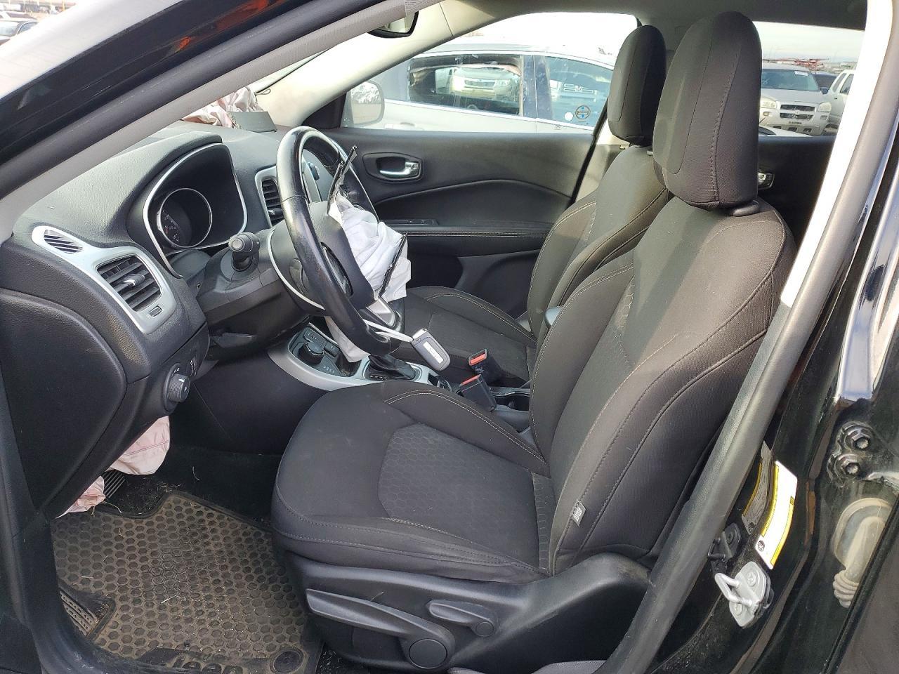 2020 JEEP Compass