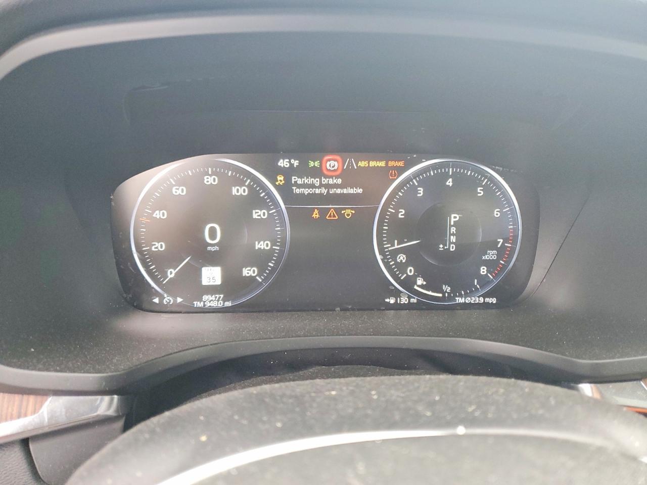 2021 VOLVO S60